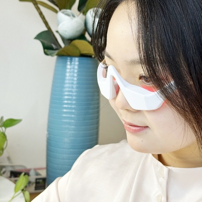 Portable Micro-current EMS Eye Massager for Wrinkle and Dark Circle Removal at Office