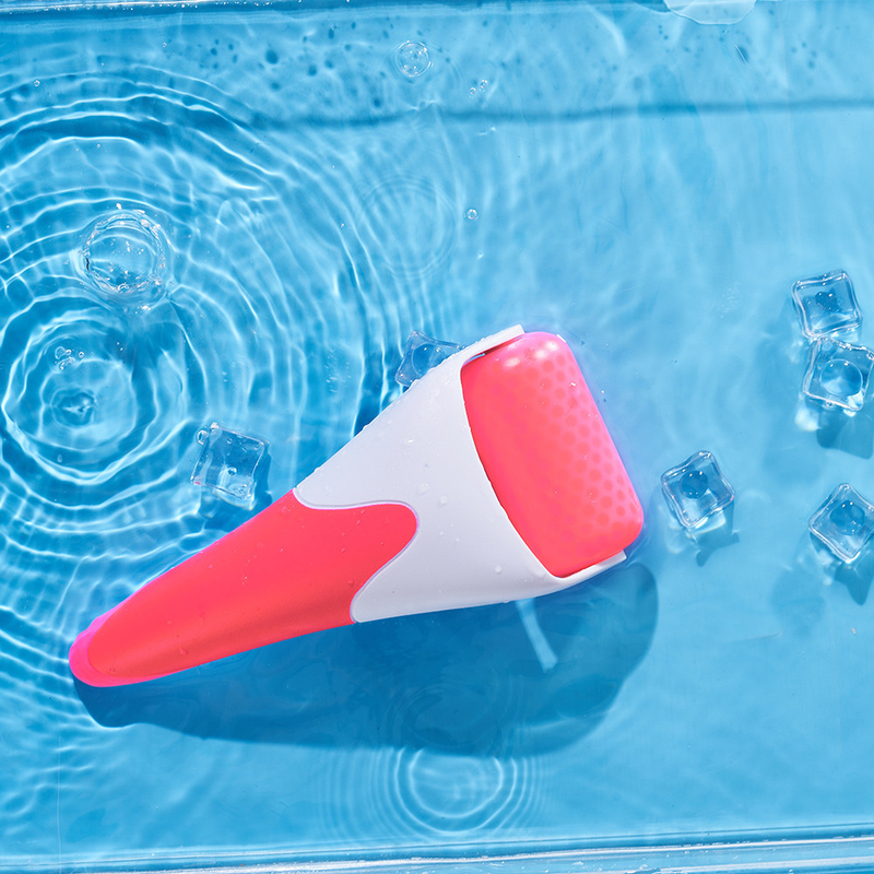 Target Area Face Silicone Ice Roller for Cooling Dark Circles on Face and Body